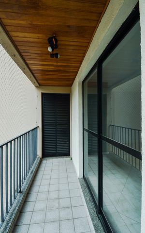 Apartamento para alugar com 70m², 2 quartos e 1 vagaVaranda 