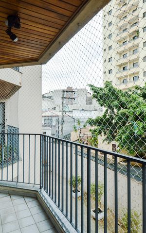 Apartamento para alugar com 70m², 2 quartos e 1 vagaVaranda 