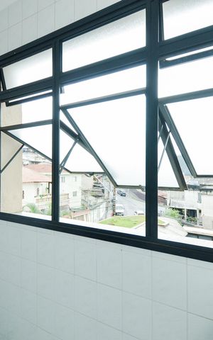 Apartamento para alugar com 70m², 2 quartos e 1 vagaÁrea de Serviço