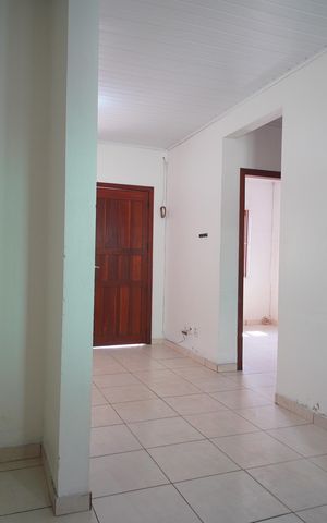 Casa para alugar com 90m², 2 quartos e 2 vagasCozinha