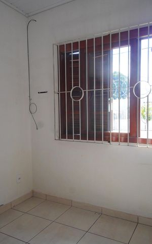 Casa para alugar com 90m², 2 quartos e 2 vagasQuarto 2