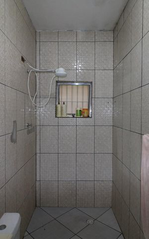 Casa à venda com 275m², 2 quartos e 2 vagas Casa à venda com 275m², 2 quartos e 2 vagasCasa 02