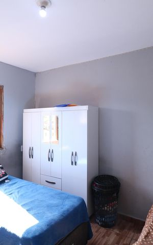 Casa à venda com 275m², 2 quartos e 2 vagas Casa à venda com 275m², 2 quartos e 2 vagasSuíte