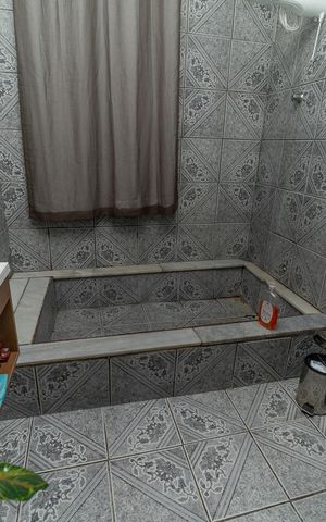 Casa para alugar com 200m², 2 quartos e 1 vaga