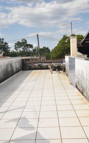 Casa à venda com 153m², 4 quartos e 1 vaga Casa à venda com 153m², 4 quartos e 1 vagaquintal - lage