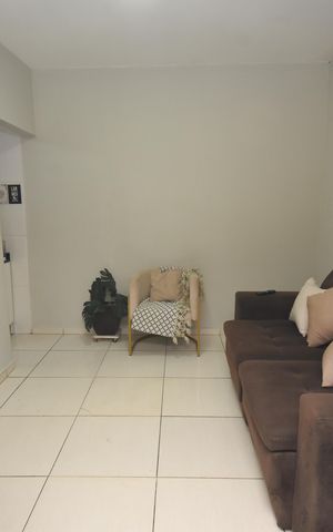 Casa à venda com 153m², 4 quartos e 1 vaga Casa à venda com 153m², 4 quartos e 1 vagaSala