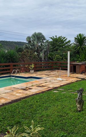 Casa de condomínio à venda com 270m², 4 quartos e 2 vagas Casa de condomínio à venda com 270m², 4 quartos e 2 vagasQuintal