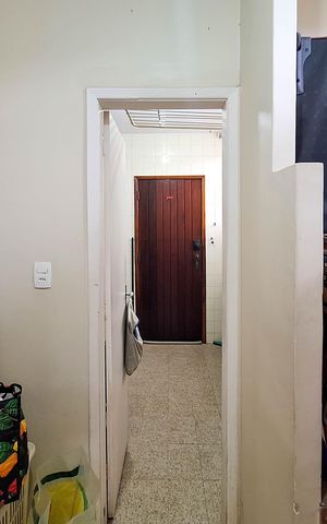Casa de condomínio à venda com 270m², 4 quartos e 2 vagas Casa de condomínio à venda com 270m², 4 quartos e 2 vagasQuarto de Serviço