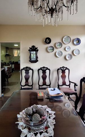 Casa de condomínio à venda com 270m², 4 quartos e 2 vagas Casa de condomínio à venda com 270m², 4 quartos e 2 vagasSala 2