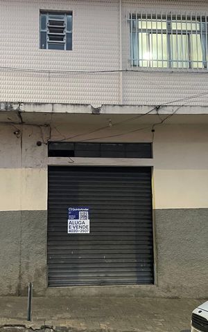 Casa à venda com 370m², 5 quartos e 5 vagas