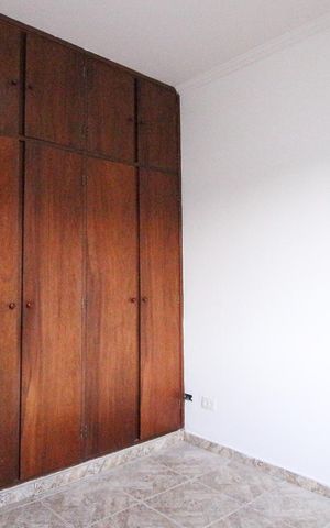 Casa para alugar com 140m², 4 quartos e 3 vagas