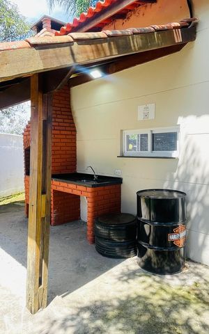 Casa de condomínio para alugar com 60m², 2 quartos e 2 vagas Casa de condomínio para alugar com 60m², 2 quartos e 2 vagasChurrasqueira