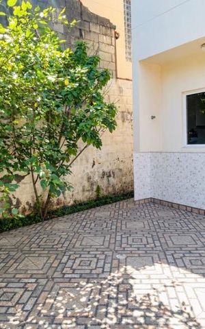 Casa de condomínio para alugar com 60m², 2 quartos e 2 vagas Casa de condomínio para alugar com 60m², 2 quartos e 2 vagasQuintal