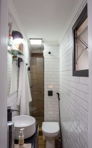 Apartamento à venda com 55m², 2 quartos e 1 vaga Apartamento à venda com 55m², 2 quartos e 1 vagaBanheiro da Suíte