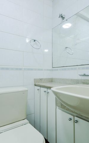 Apartamento para alugar com 76m², 3 quartos e 2 vagasBanheiro Social 