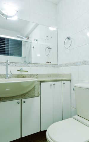 Apartamento para alugar com 76m², 3 quartos e 2 vagasBanheiro da Suíte 