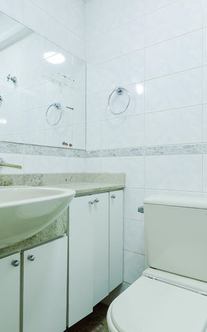 Apartamento para alugar com 76m², 3 quartos e 2 vagasBanheiro da Suíte 