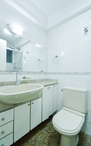 Apartamento para alugar com 76m², 3 quartos e 2 vagasBanheiro da Suíte 