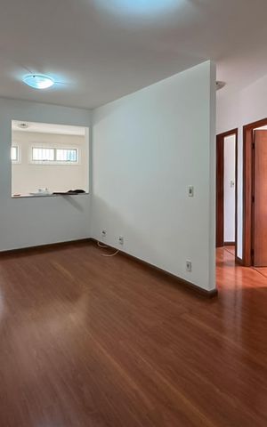 Apartamento para alugar com 105m², 3 quartos e 1 vaga Apartamento para alugar com 105m², 3 quartos e 1 vagaSala