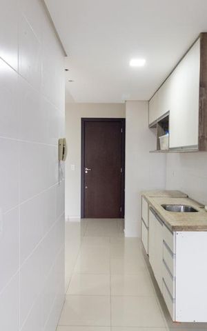 Apartamento à venda com 50m², 2 quartos e 1 vaga Apartamento à venda com 50m², 2 quartos e 1 vagaCozinha e Área de Serviço