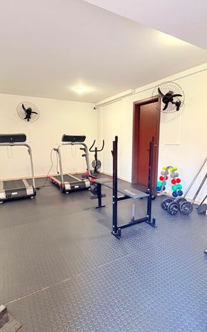 Apartamento à venda com 50m², 2 quartos e 1 vaga Apartamento à venda com 50m², 2 quartos e 1 vagaAcademia