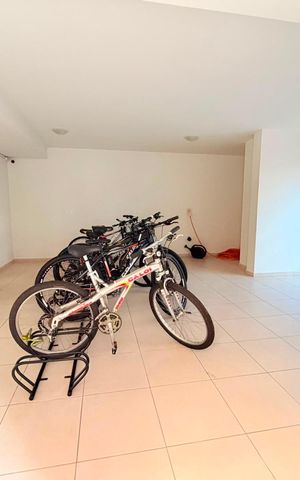 Apartamento à venda com 50m², 2 quartos e 1 vaga Apartamento à venda com 50m², 2 quartos e 1 vagaÁrea comum