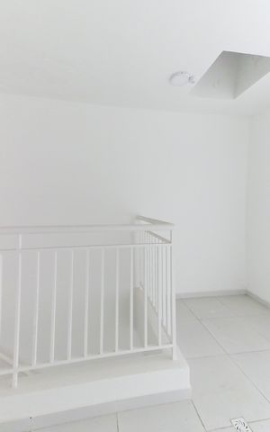 Apartamento à venda com 35m², 3 quartos e sem vaga Apartamento à venda com 35m², 3 quartos e sem vagaVista do quarto 01