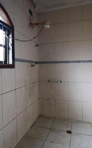 Casa à venda com 300m², 5 quartos e 5 vagasBanheiro da Suíte 