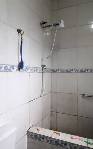 Casa à venda com 300m², 5 quartos e 5 vagasBanheiro da Suíte 