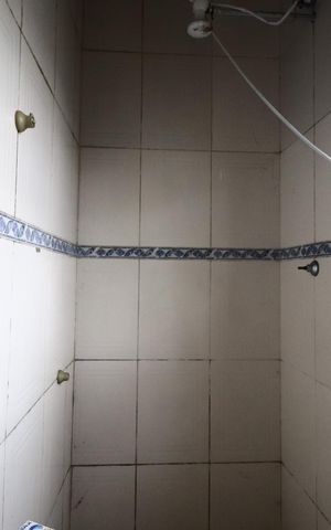 Casa à venda com 300m², 5 quartos e 5 vagasBanheiro da Suíte 2