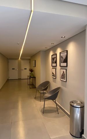 Apartamento à venda com 47m², 2 quartos e 2 vagas Apartamento à venda com 47m², 2 quartos e 2 vagasHall de entrada
