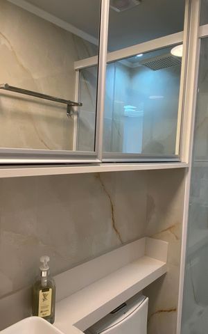 Apartamento à venda com 47m², 2 quartos e 2 vagas Apartamento à venda com 47m², 2 quartos e 2 vagasBanheiro