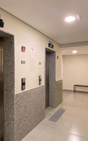 Apartamento à venda com 47m², 2 quartos e 2 vagas Apartamento à venda com 47m², 2 quartos e 2 vagasHall de entrada