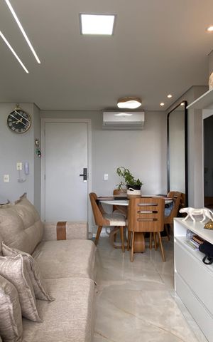 Apartamento à venda com 47m², 2 quartos e 2 vagas Apartamento à venda com 47m², 2 quartos e 2 vagasSala - Cozinha