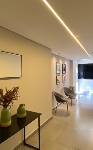 Apartamento à venda com 47m², 2 quartos e 2 vagas Apartamento à venda com 47m², 2 quartos e 2 vagasHall de entrada