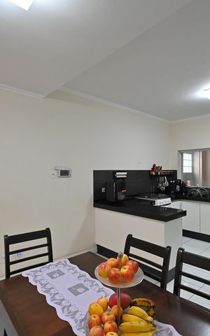 Casa à venda com 260m², 3 quartos e 1 vagaSala de Jantar
