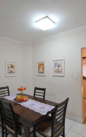 Casa à venda com 260m², 3 quartos e 1 vagaSala de Jantar