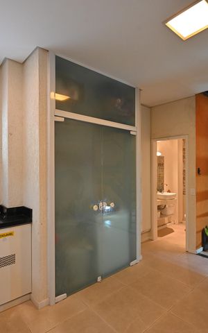 Casa à venda com 260m², 3 quartos e 1 vagaLavanderia