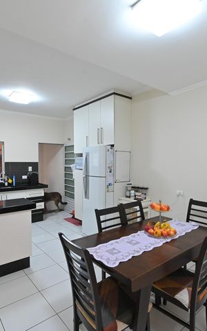 Casa à venda com 260m², 3 quartos e 1 vagaSala de Jantar