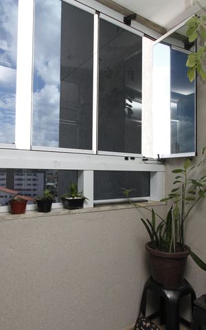 Apartamento à venda com 60m², 2 quartos e 2 vagasVaranda