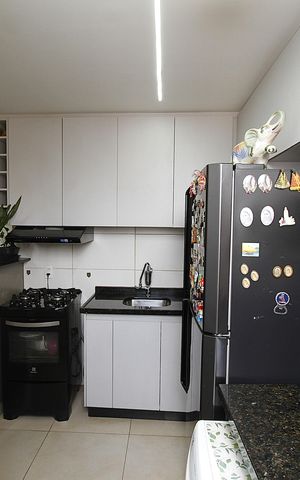 Apartamento à venda com 60m², 2 quartos e 2 vagasCozinha