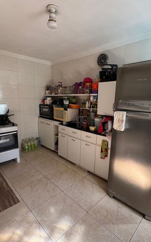 Casa à venda com 250m², 2 quartos e 2 vagasCozinha