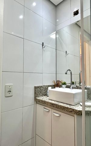 Apartamento à venda com 58m², 2 quartos e 1 vaga Apartamento à venda com 58m², 2 quartos e 1 vagaBanheiro Corredor