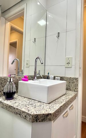 Apartamento à venda com 58m², 2 quartos e 1 vaga Apartamento à venda com 58m², 2 quartos e 1 vagaBanheiro da Suíte