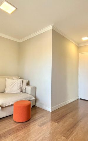 Apartamento à venda com 58m², 2 quartos e 1 vaga Apartamento à venda com 58m², 2 quartos e 1 vagaSala