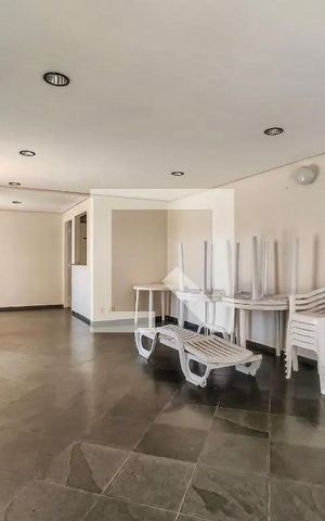 Apartamento à venda com 58m², 2 quartos e 1 vaga Apartamento à venda com 58m², 2 quartos e 1 vagaÁrea comum - Salão de festas