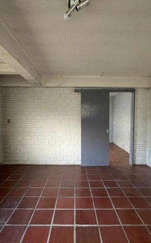 Casa à venda com 120m², 2 quartos e 1 vaga