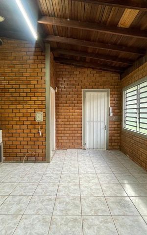 Casa à venda com 120m², 2 quartos e 1 vaga