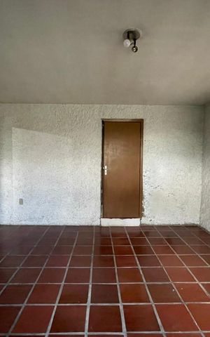 Casa à venda com 120m², 2 quartos e 1 vaga