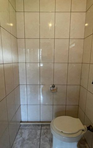 Casa à venda com 120m², 2 quartos e 1 vaga